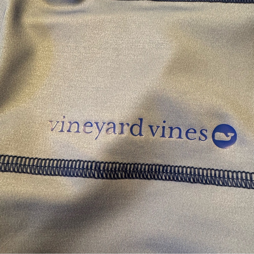 Vineyard Vines Blue‎ Ombré Pullover (A2-14) - Picture 3 of 5